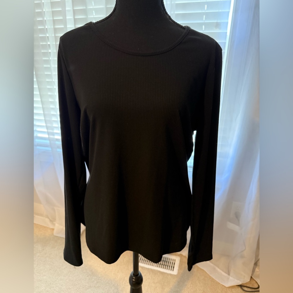 White Birch Classic Black Long Sleeve Tee